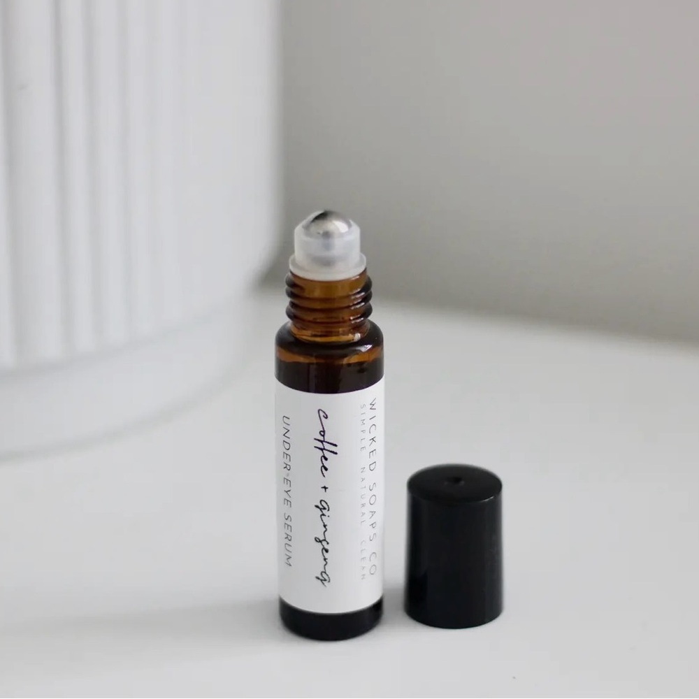 🆕🤍RESTOCK🚨GINSENG + CAFFEINE EYE ROLLER